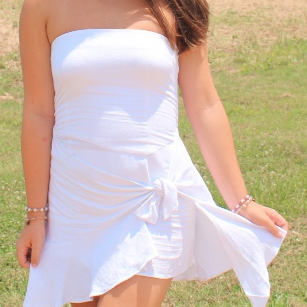 Skylar+Madison White Strapless Dress